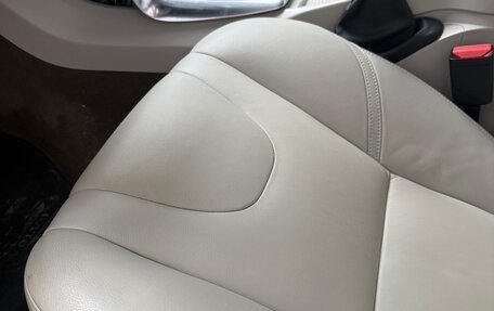 Volvo V40 II рестайлинг, 2014 год, 1 320 000 рублей, 13 фотография