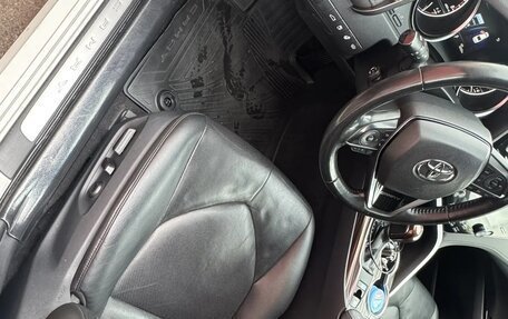 Toyota Camry, 2018 год, 2 630 000 рублей, 17 фотография