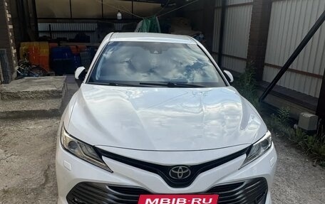 Toyota Camry, 2018 год, 2 630 000 рублей, 28 фотография