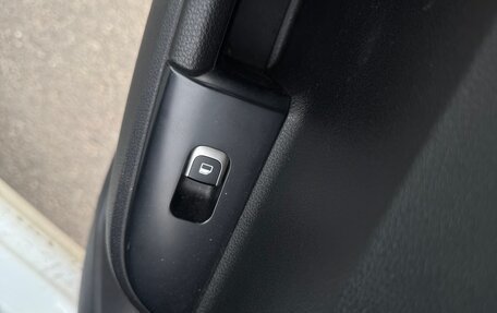 KIA Rio IV, 2017 год, 950 000 рублей, 10 фотография