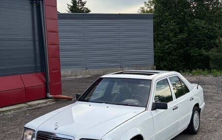 Mercedes-Benz W124, 1989 год, 399 000 рублей, 2 фотография