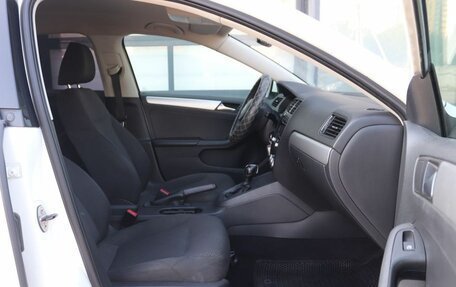 Volkswagen Jetta VI, 2012 год, 816 000 рублей, 12 фотография