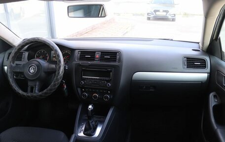 Volkswagen Jetta VI, 2012 год, 816 000 рублей, 13 фотография