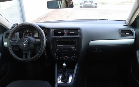 Volkswagen Jetta VI, 2012 год, 816 000 рублей, 14 фотография