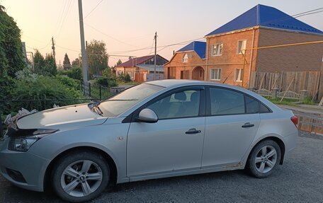 Chevrolet Cruze II, 2010 год, 370 000 рублей, 5 фотография