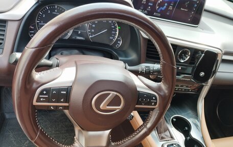 Lexus RX IV рестайлинг, 2018 год, 3 100 000 рублей, 11 фотография