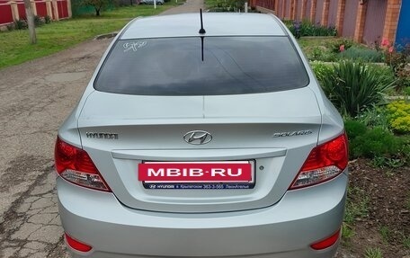 Hyundai Solaris II рестайлинг, 2012 год, 920 000 рублей, 4 фотография