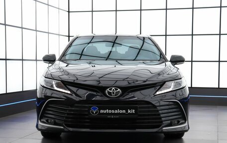 Toyota Camry, 2021 год, 2 870 000 рублей, 2 фотография