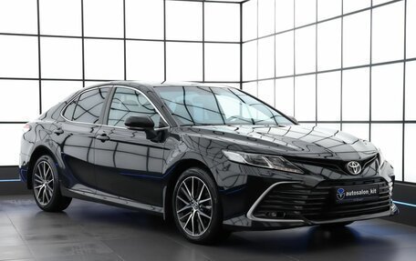 Toyota Camry, 2021 год, 2 870 000 рублей, 3 фотография