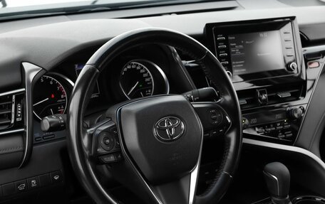 Toyota Camry, 2021 год, 2 870 000 рублей, 11 фотография