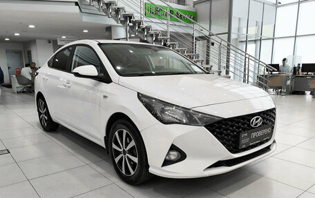 Hyundai Solaris II рестайлинг, 2021 год, 1 099 000 рублей, 3 фотография