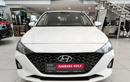 Hyundai Solaris II рестайлинг, 2021 год, 1 099 000 рублей, 2 фотография