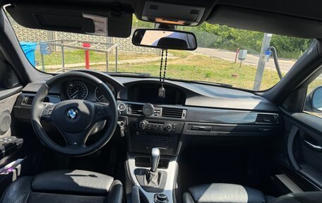BMW 3 серия, 2011 год, 1 750 000 рублей, 7 фотография