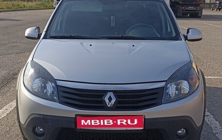 Renault Sandero I, 2013 год, 770 000 рублей, 1 фотография