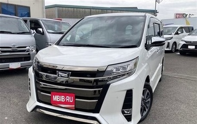 Toyota Noah III, 2021 год, 1 807 000 рублей, 1 фотография