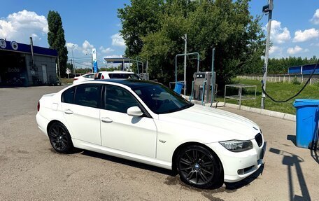 BMW 3 серия, 2011 год, 1 750 000 рублей, 10 фотография