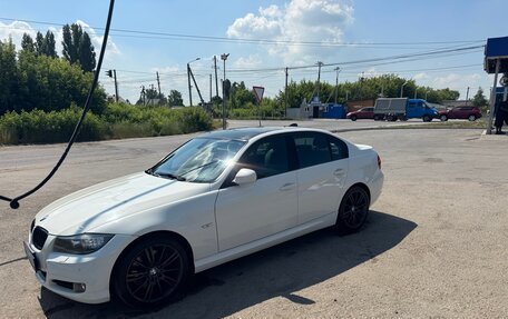 BMW 3 серия, 2011 год, 1 750 000 рублей, 9 фотография