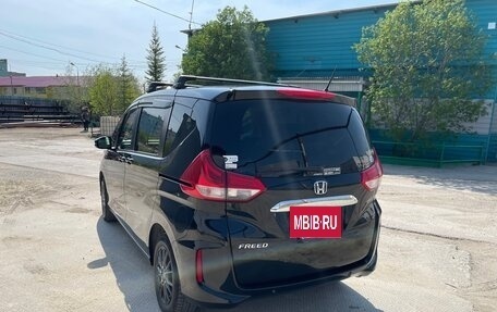 Honda Freed II, 2019 год, 1 650 000 рублей, 5 фотография