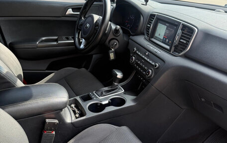 KIA Sportage IV рестайлинг, 2017 год, 2 050 000 рублей, 7 фотография