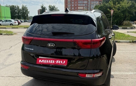 KIA Sportage IV рестайлинг, 2017 год, 2 050 000 рублей, 5 фотография