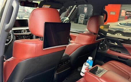 Lexus LX III, 2018 год, 7 950 000 рублей, 12 фотография