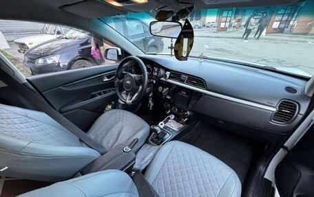 KIA Rio IV, 2018 год, 900 000 рублей, 6 фотография