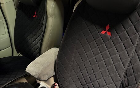Mitsubishi Outlander III рестайлинг 3, 2007 год, 1 200 000 рублей, 6 фотография