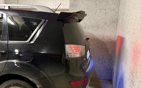 Mitsubishi Outlander III рестайлинг 3, 2007 год, 1 200 000 рублей, 13 фотография