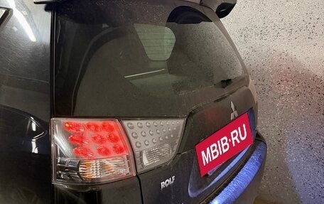 Mitsubishi Outlander III рестайлинг 3, 2007 год, 1 200 000 рублей, 12 фотография