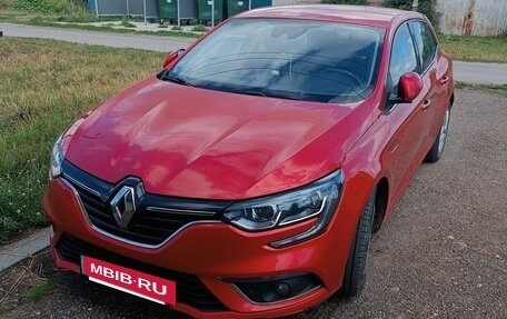 Renault Megane IV, 2018 год, 1 450 000 рублей, 2 фотография