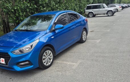 Hyundai Solaris II рестайлинг, 2017 год, 1 100 000 рублей, 5 фотография