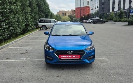 Hyundai Solaris II рестайлинг, 2017 год, 1 100 000 рублей, 4 фотография