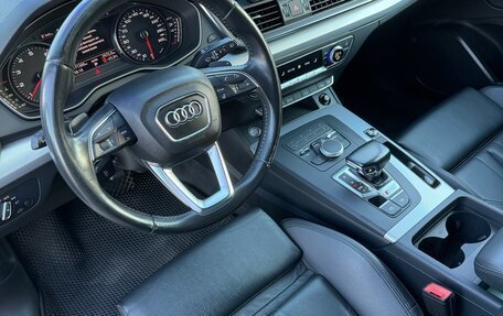 Audi Q5, 2018 год, 3 200 000 рублей, 15 фотография