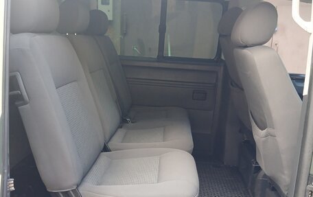 Volkswagen Caravelle T5, 2008 год, 1 450 000 рублей, 7 фотография