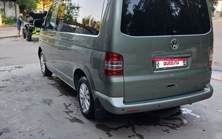 Volkswagen Caravelle T5, 2008 год, 1 450 000 рублей, 13 фотография