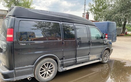 GMC Savana I, 2004 год, 1 290 000 рублей, 3 фотография