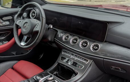 Mercedes-Benz E-Класс, 2018 год, 4 770 000 рублей, 25 фотография