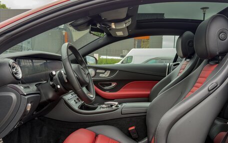 Mercedes-Benz E-Класс, 2018 год, 4 770 000 рублей, 31 фотография
