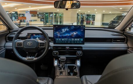 Toyota RAV4, 2026 год, 4 200 000 рублей, 14 фотография