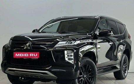 Mitsubishi Montero Sport, 2022 год, 3 990 000 рублей, 2 фотография