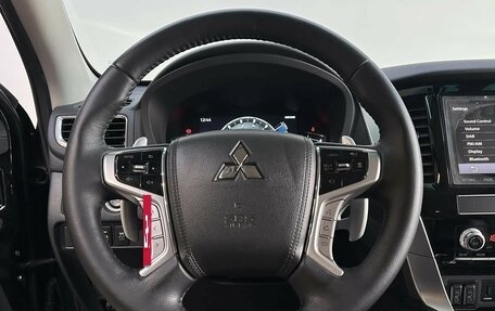 Mitsubishi Montero Sport, 2022 год, 3 990 000 рублей, 11 фотография