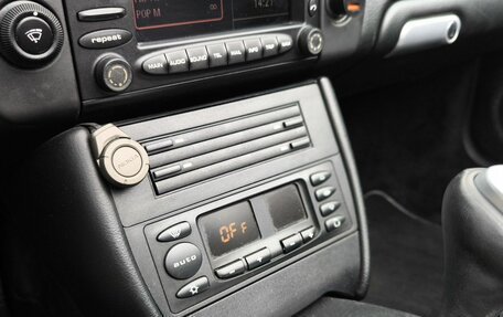 Porsche Boxster, 2004 год, 2 999 000 рублей, 28 фотография