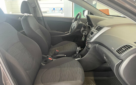 Hyundai Solaris II рестайлинг, 2015 год, 1 170 000 рублей, 21 фотография