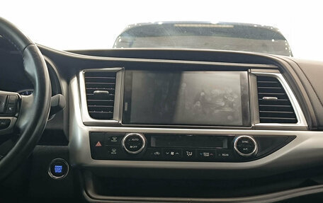 Toyota Highlander III, 2021 год, 4 099 000 рублей, 18 фотография