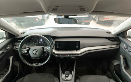 Skoda Octavia IV, 2021 год, 1 780 000 рублей, 17 фотография