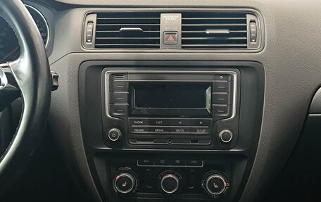 Volkswagen Jetta VI, 2016 год, 1 070 000 рублей, 18 фотография