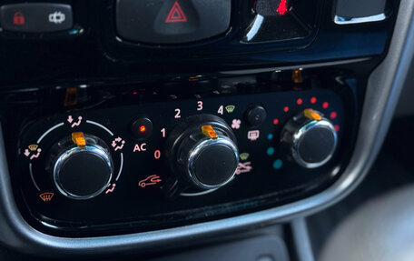 Renault Duster I рестайлинг, 2013 год, 895 000 рублей, 21 фотография