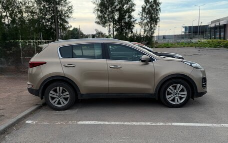 KIA Sportage IV рестайлинг, 2018 год, 1 850 000 рублей, 2 фотография