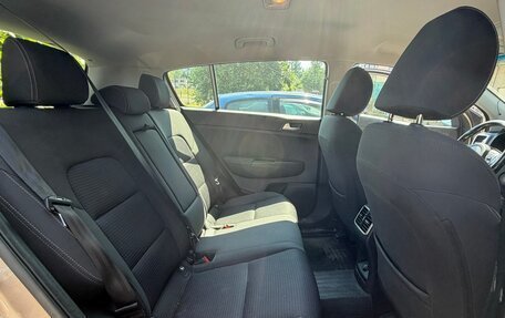 KIA Sportage IV рестайлинг, 2018 год, 1 850 000 рублей, 10 фотография