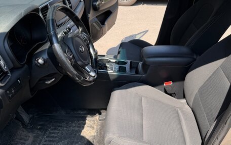 KIA Sportage IV рестайлинг, 2018 год, 1 850 000 рублей, 16 фотография